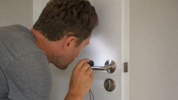 Zoom sur la sécurité : ce qu’il faut contrôler avant d’acheter