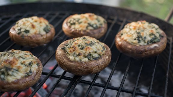Conseils pour des champignons farcis moelleux sur la grille
