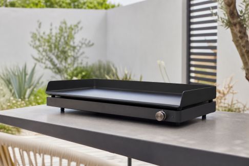 Quels critères privilégier pour une plancha adaptée à votre jardin ?