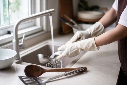 Conseils pour désinfecter vos ustensiles de cuisson en toute sécurité