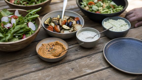 Choisir l’accompagnement idéal pour sublimer vos recettes au barbecue